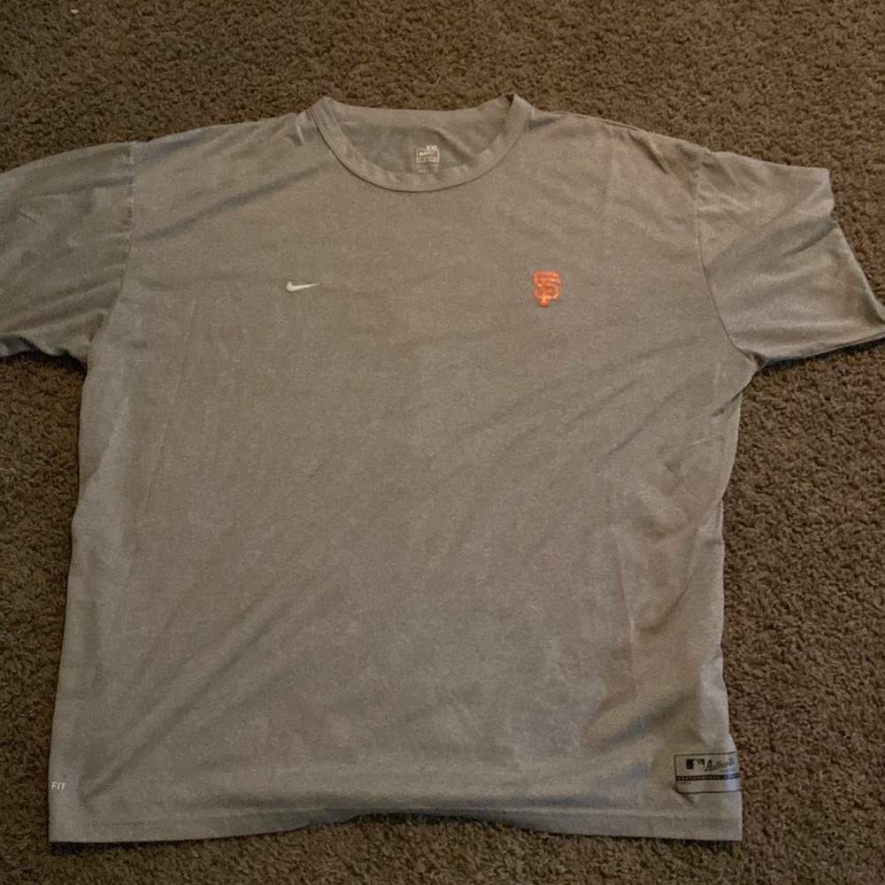 San Francisco Giants Nike Gray Drifit Shirt - Size XXL